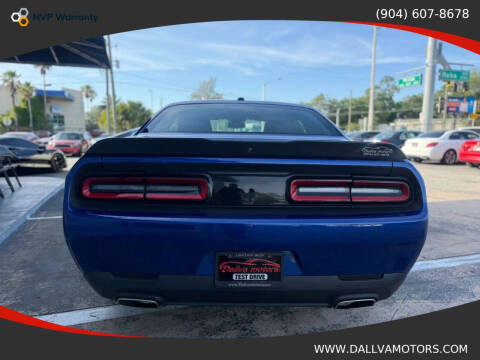 2022 Dodge Challenger SXT