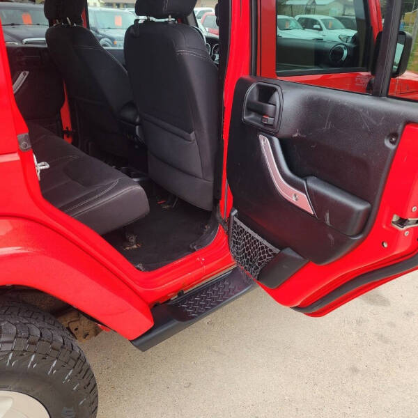 2013 Jeep Wrangler Unlimited Sahara