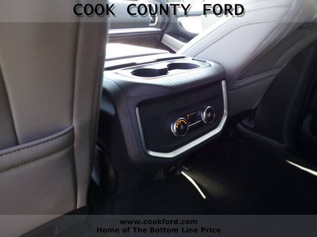 2027 Ford Expedition MAX Active