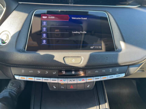 2020 Cadillac XT4 Luxury