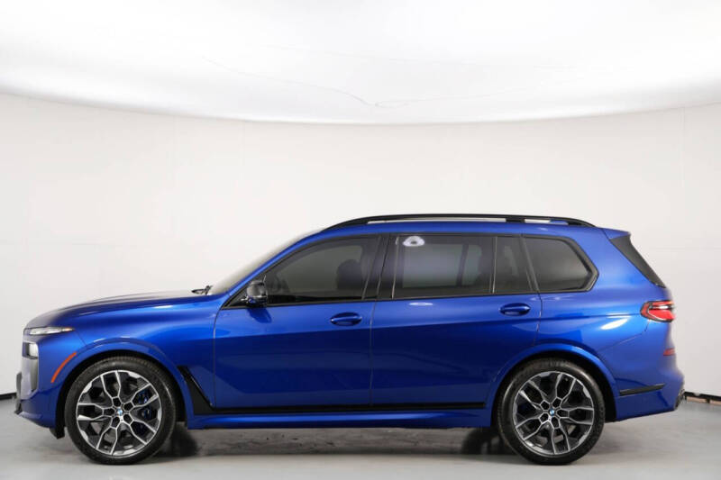 2024 BMW X7 M60i