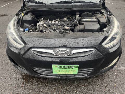 2014 Hyundai Accent GLS