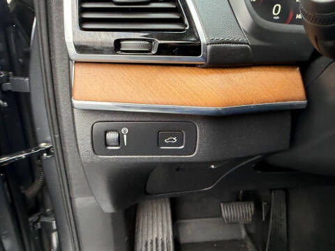 2017 Volvo XC90 T6 Inscription