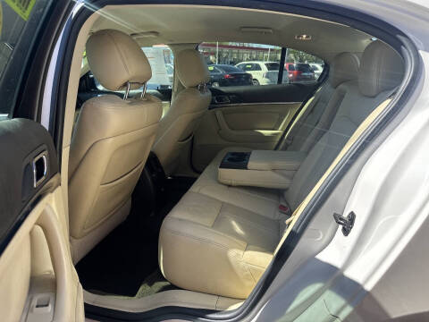 2014 Lincoln MKS