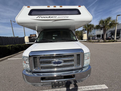 2011 Four Winns FREEDOM ELITE