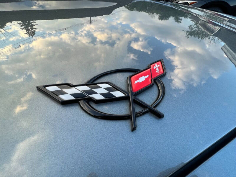 2004 Chevrolet Corvette