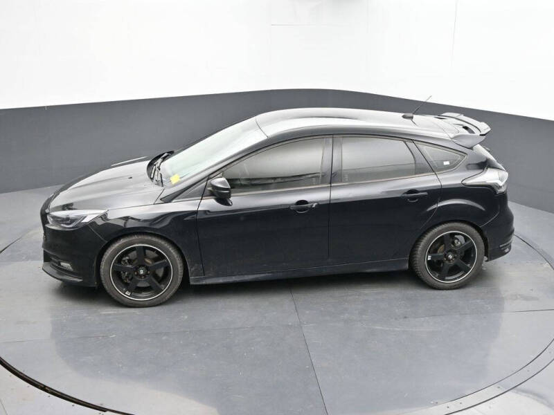 2018 Ford Focus ST