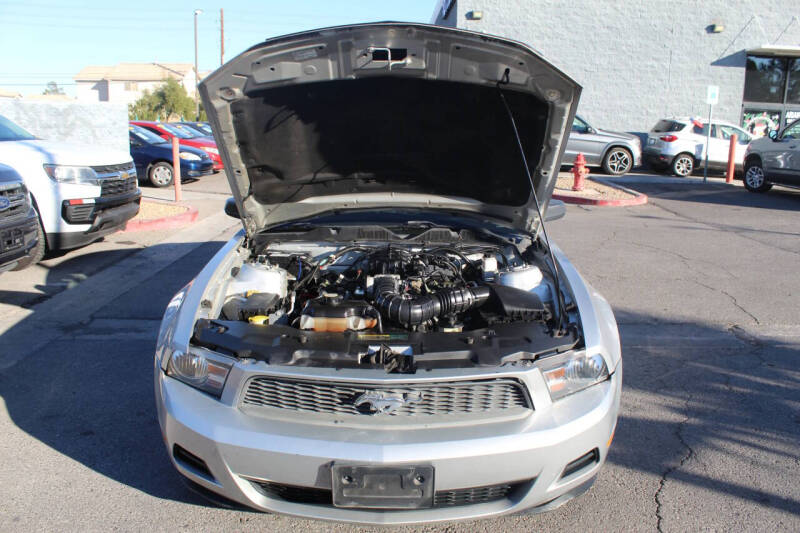 2010 Ford Mustang V6 Premium
