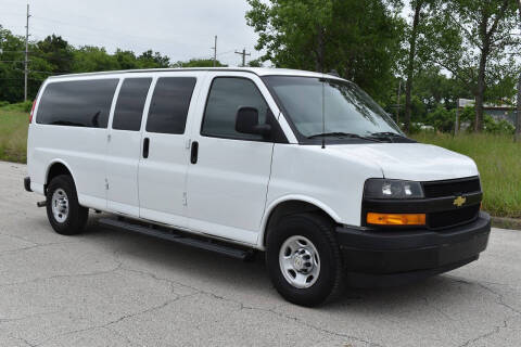 2022 Chevrolet Express LS 3500