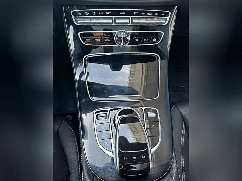 2017 Mercedes-Benz E-Class E 300 4MATIC