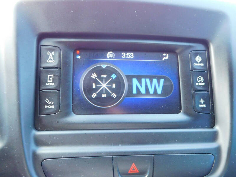 2015 Chrysler 200 LX