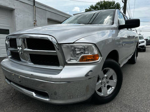 2010 Dodge Ram 1500 for sale at Illinois Auto Sales in Paterson NJ