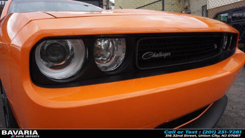 2014 Dodge Challenger R/T Plus