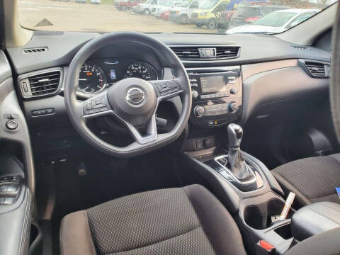 2017 Nissan Rogue Sport S