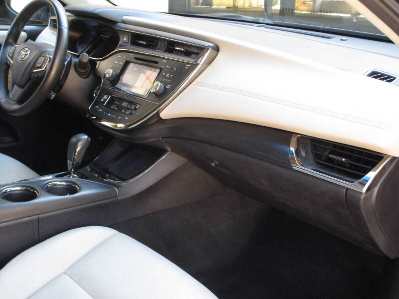 2017 Toyota Avalon XLE Premium