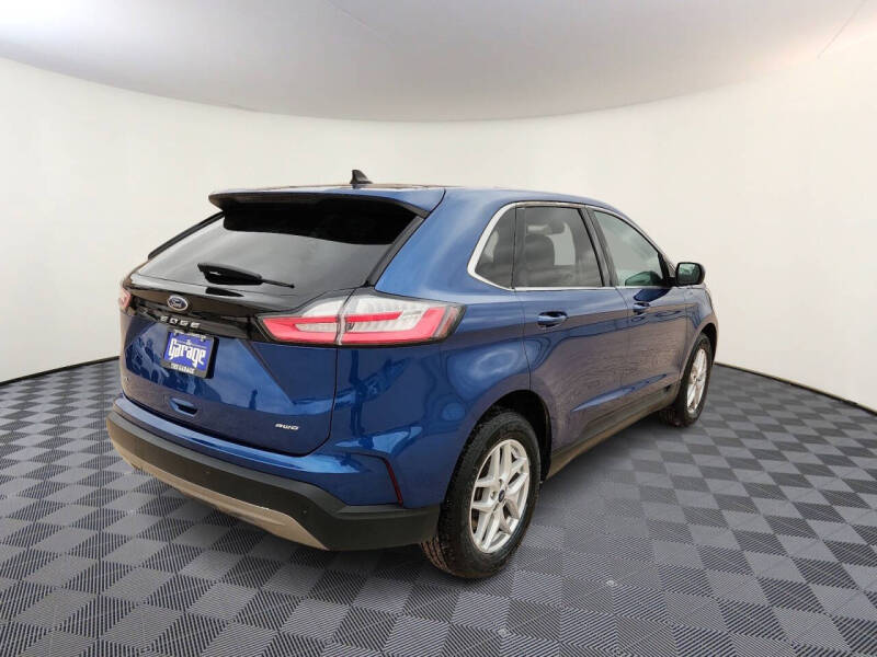 2022 Ford Edge SEL