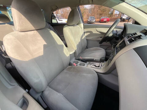 2013 Toyota Corolla LE