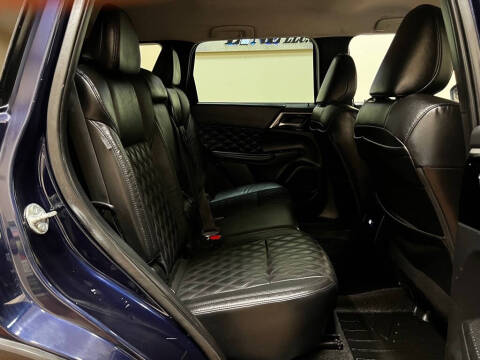 2022 Mitsubishi Outlander SEL