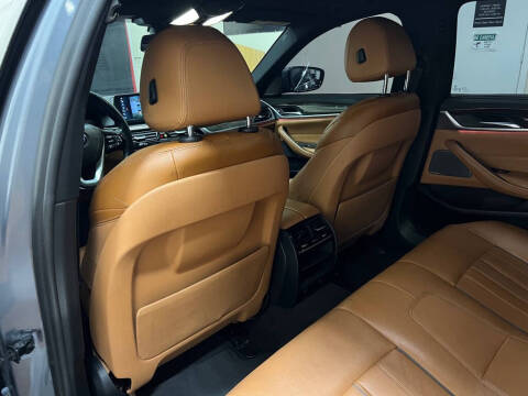 2017 BMW 5 Series 540i