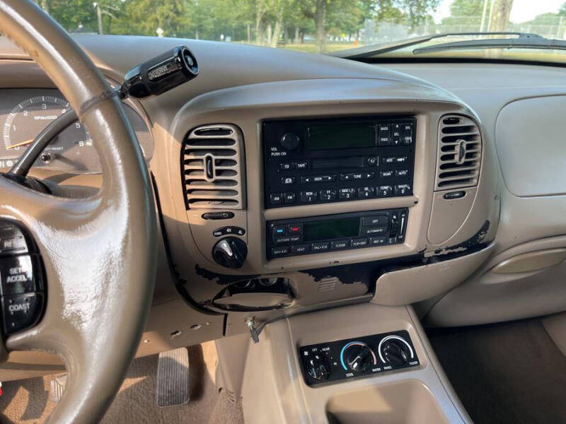 2001 Ford Expedition Eddie Bauer