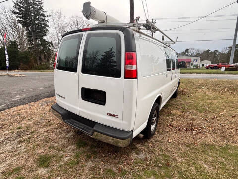 2017 GMC Savana 2500