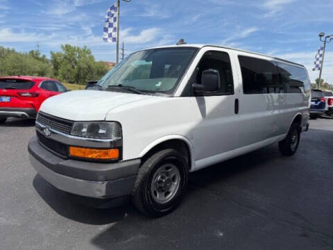 2017 Chevrolet Express LT 3500