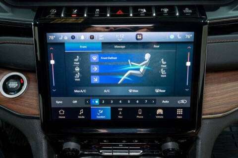 2023 Jeep Grand Cherokee Summit