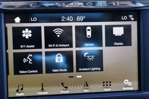 2018 Lincoln Continental Select