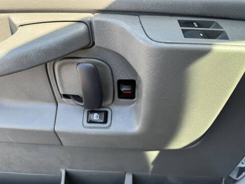 2011 Chevrolet Express 2500