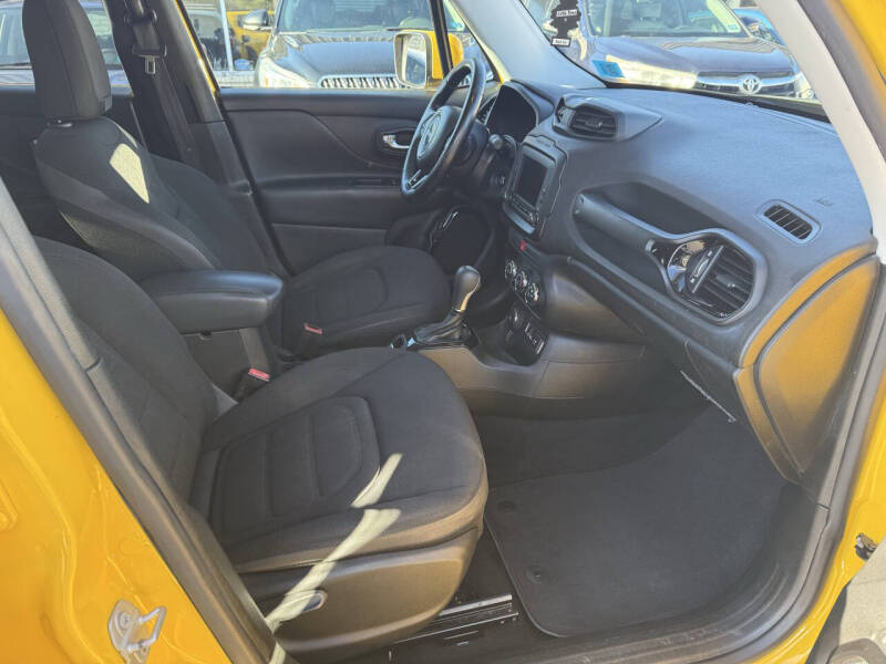 2017 Jeep Renegade Altitude