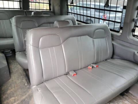 2017 GMC Savana LS 3500