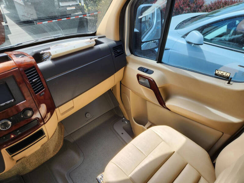2008 Freightliner Sprinter 2500