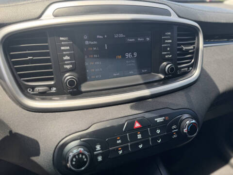 2019 Kia Sorento L