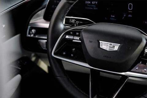 2024 Cadillac LYRIQ Luxury 1