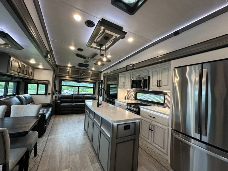 2022 Keystone Montana