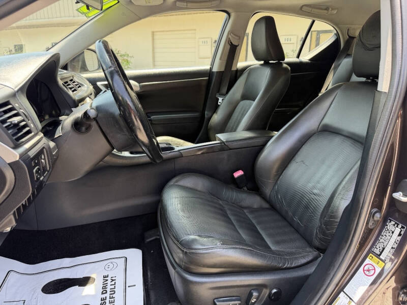 2012 Lexus CT 200h Premium