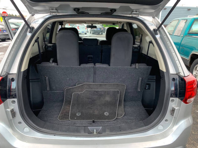 2018 Mitsubishi Outlander ES