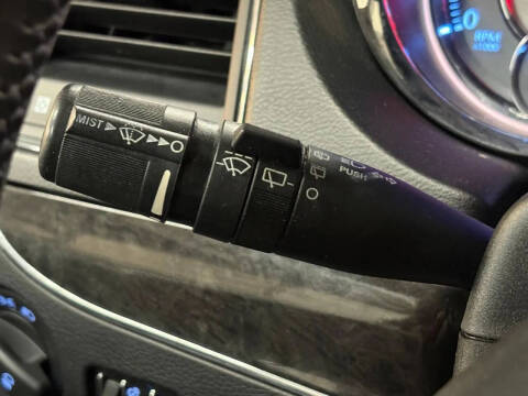 2012 Chrysler Town and Country Touring