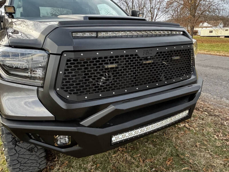 2014 Toyota Tundra SR5