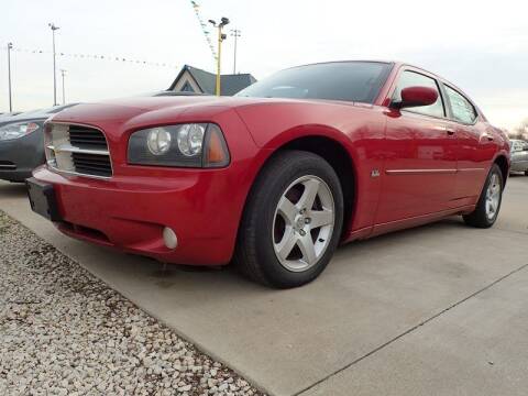 2010 Dodge Charger for sale at RPM AUTO SALES - LANSING SOUTH in Lansing MI