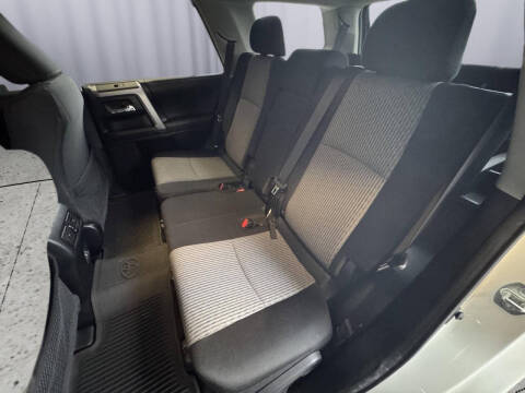 2022 Toyota 4Runner SR5