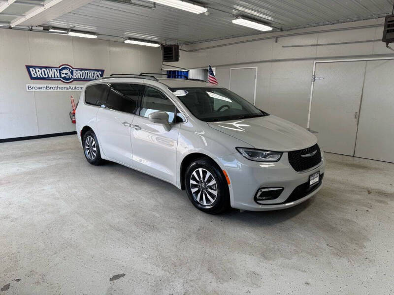 2021 Chrysler Pacifica Hybrid Touring L