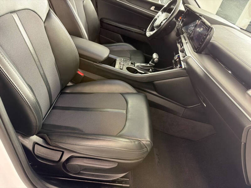 2022 Kia K5