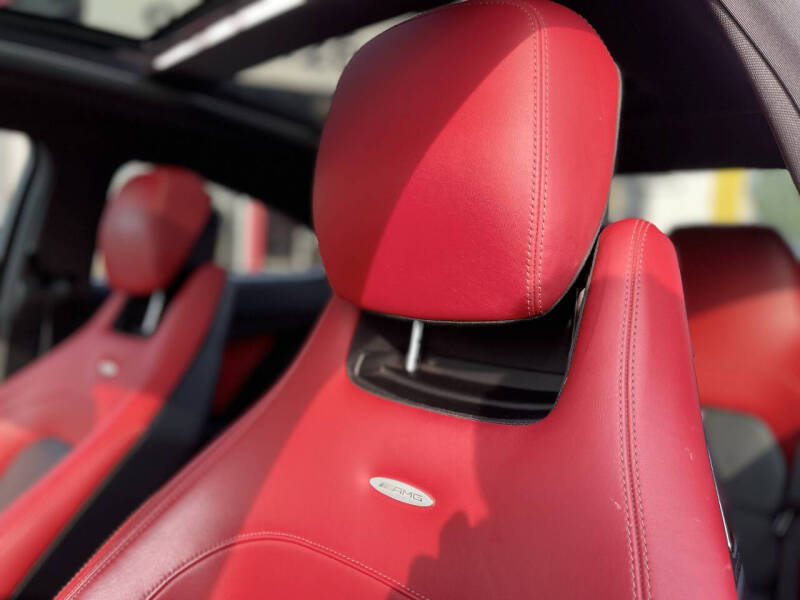 2012 Mercedes-Benz C-Class C 63 AMG