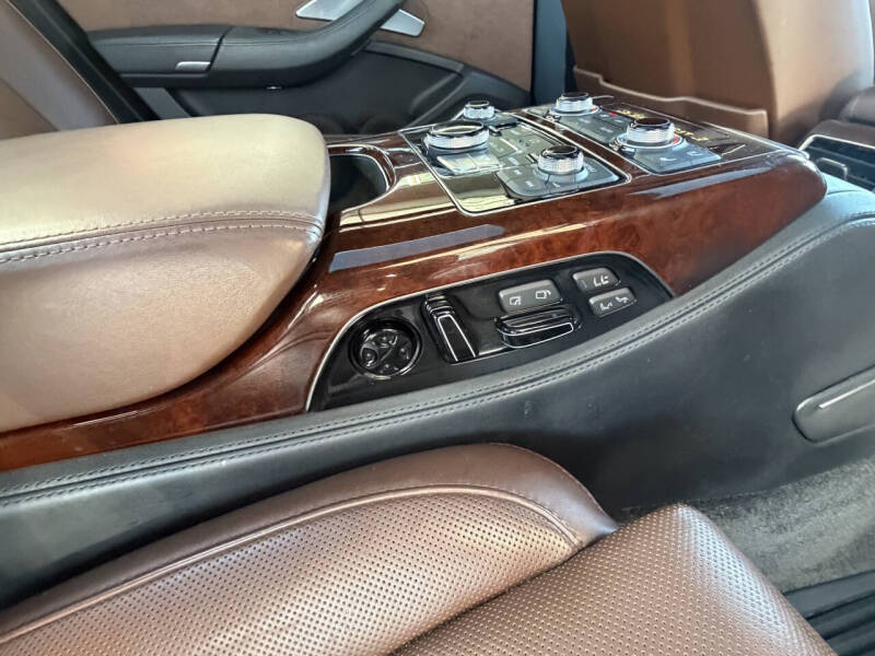 2011 Audi A8 L quattro