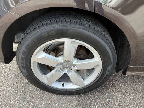 2011 Audi Q5 3.2 quattro Premium Plus