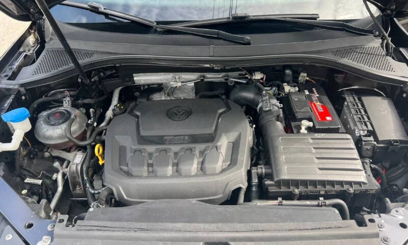 2018 Volkswagen Tiguan 2.0T SEL 4Motion