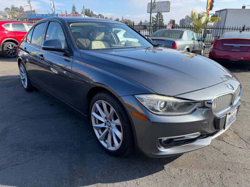 2012 BMW 3 Series 328i
