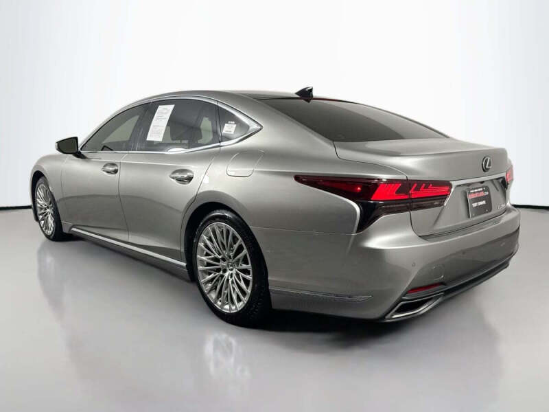 2024 Lexus LS 500