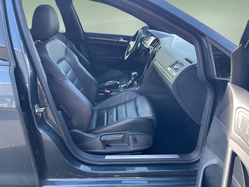 2021 Volkswagen Golf GTI